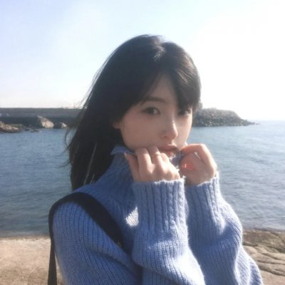 毛衣女郎